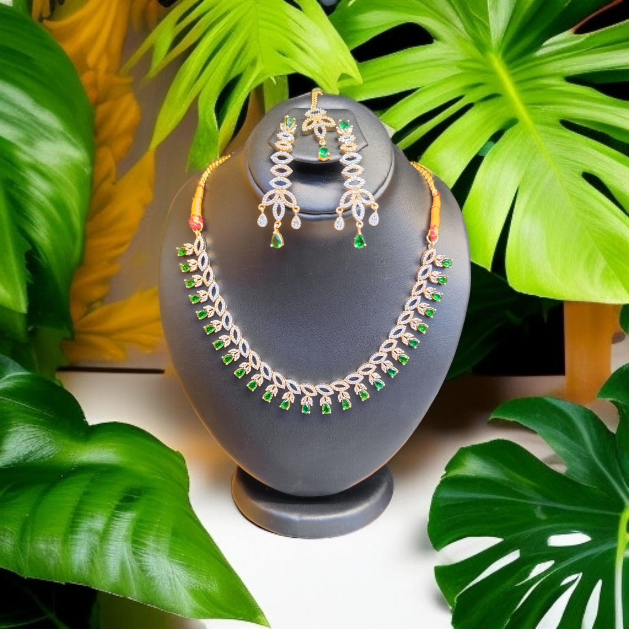Elegant Artificial Jewelry Set with Intricate Design - TS COLLECTIONS